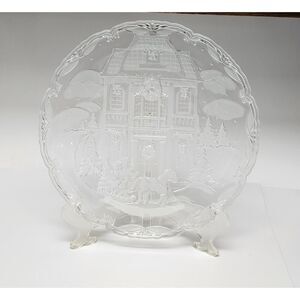 Mikasa Vintage Christmas Winter Wonderland Crystal Hostess Platter Round 15-1/2”